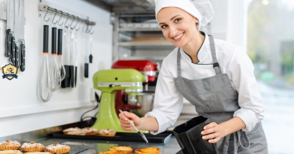 Khóa học làm bánh ngắn hạn