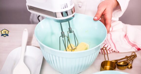 kỹ thuật trộn bột bánh