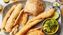 Chicharrón & HOUSE pickles